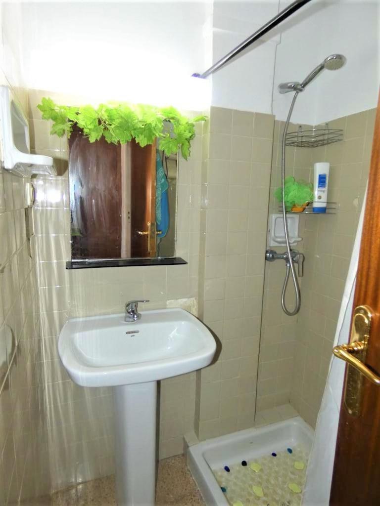 Apartamento Canyelles Petites Roses Esterno foto